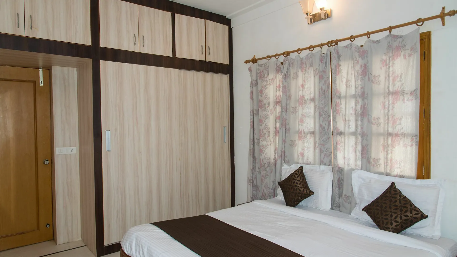 Oyoa 10412A Homea Exotica 4Bhka Villaa Neara Govardhana Vilas Udaipur